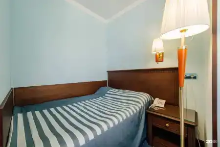 Дельфин - 103