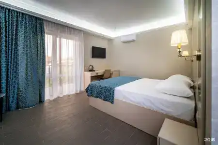 M House - 86