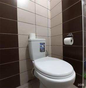 ИЛНЕ Двухкомнатная квартира на улице Республики - 21