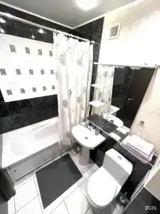 Двухкомнатные апартаменты в центре на ул Интернaциoнальная, 16 - 5