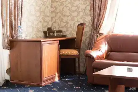 Ломоносов - 4