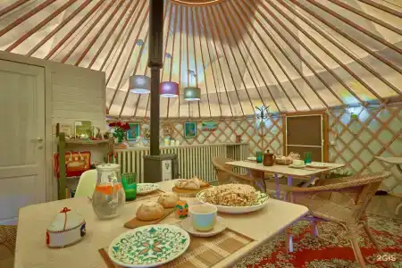 Yurt Resort - 20