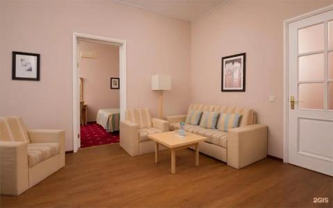 Октябрьская - 198