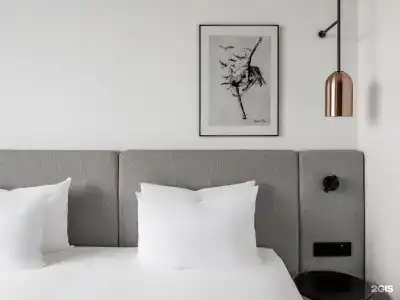 Radisson - 46