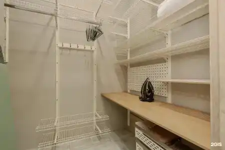 Четыре угла на Максима Горького 149 - 96