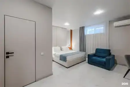 8Avenue - 138