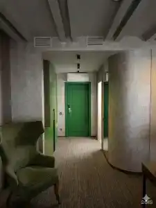 Green Doors - 125