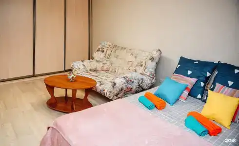 рядом c Кремлём и пл Свободы - 15