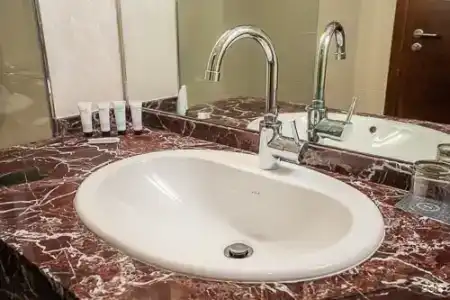 Sheraton Skypoint Luxe - 140