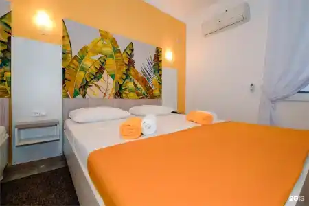 Аэлита на Восточной - 70