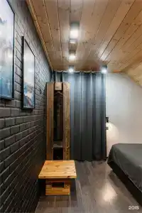 Granin House - 109