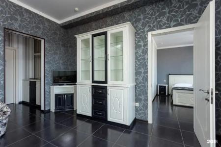 Royal by Undersun - 139