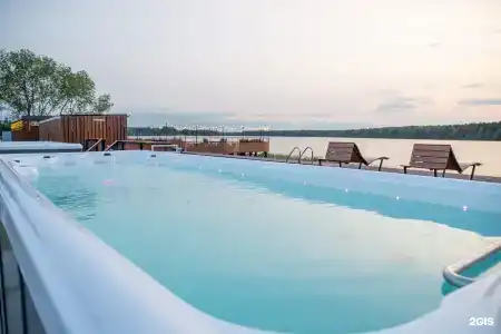 Мыс на Неве - 141