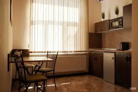Петровский Двор - 10