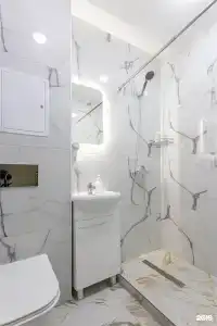 M&DHost - 193