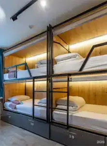 M&DHost - 109