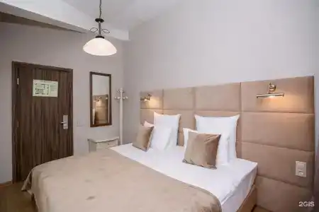 Губернский - 132