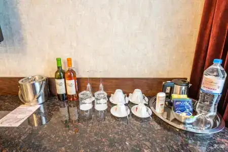 Атташе - 58