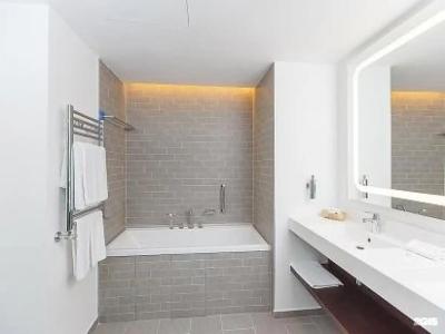Park Inn by Radisson - 48