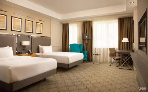 DoubleTree by Hilton - 73