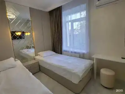 Владимирский - 87