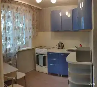 Кирова, 83 - 13