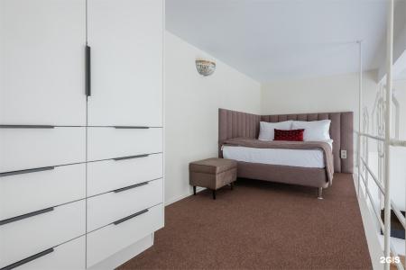 Hovard Club - 108