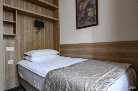 Амбассадори - 65