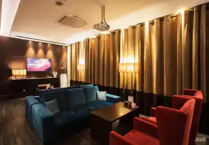 Radisson Blu Hotel - 6