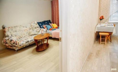 рядом c Кремлём и пл Свободы - 14