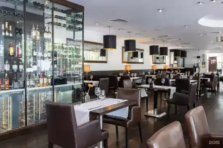 Radisson Blu Hotel - 14