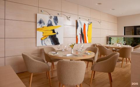 Холидэй Инн - 26