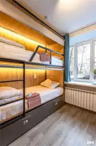 M&DHost - 173