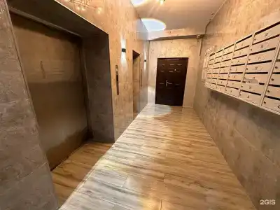 на Горького - 13