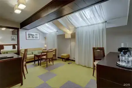 Графский - 118