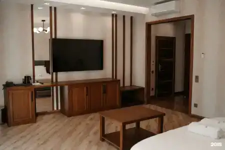 Skyada - 77