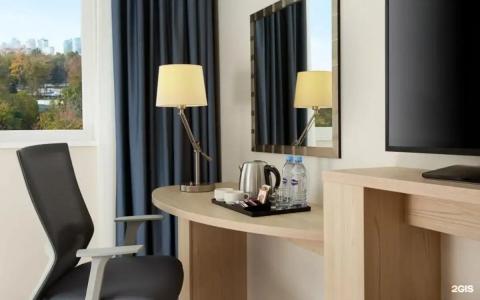 Hampton By Hilton - 45