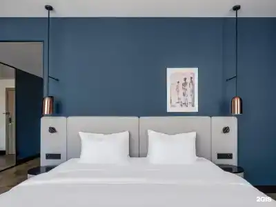 Radisson - 104