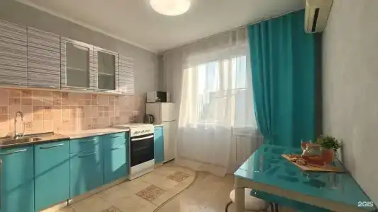 Однокомнатная квартира в центре на Ленинградской 6 - 2