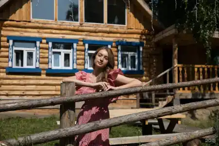 Деревня Хвоя - 56