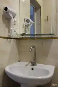 Золотые Пески - 183