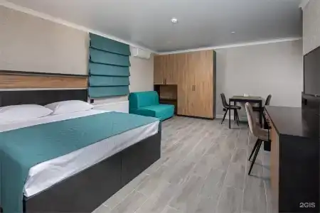 M House - 124