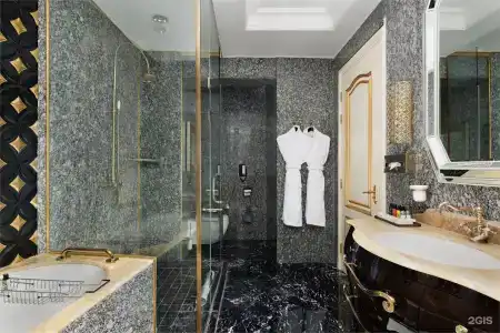 St. Regis Москва Никольская - 124