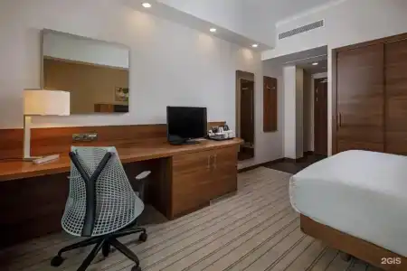 Hilton Garden Inn - 67