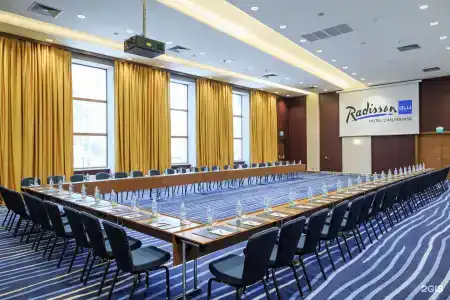 Radisson Blu - 82