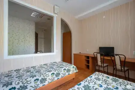 На Лядова - 6