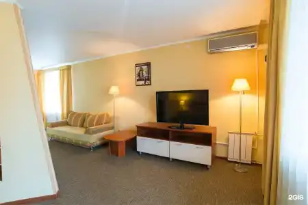 Suite - 144