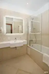 У Золотых ворот - 120