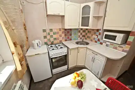 на Бардина 8 - 25