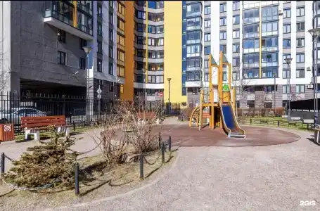 на Беринга, 5 - 13